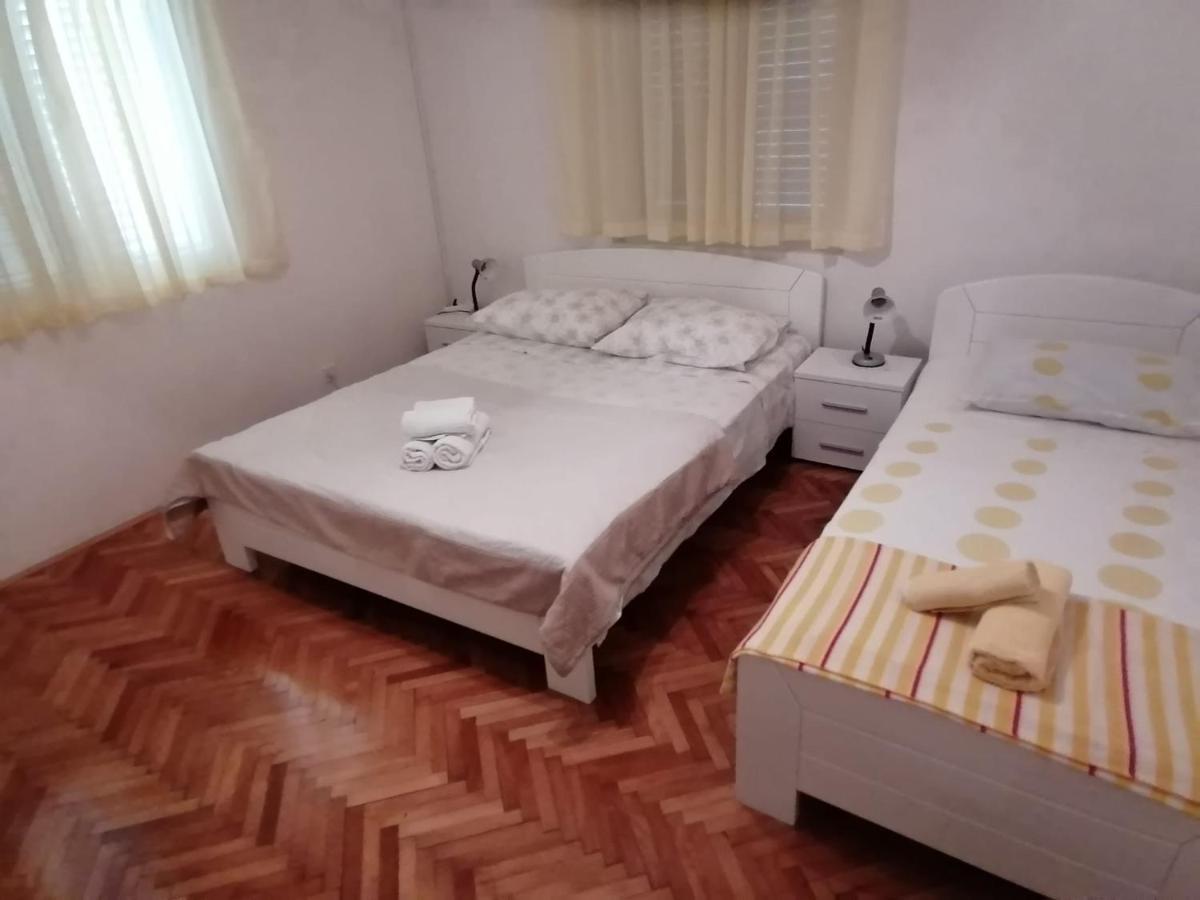 ילסה Apartments Piko2 מראה חיצוני תמונה